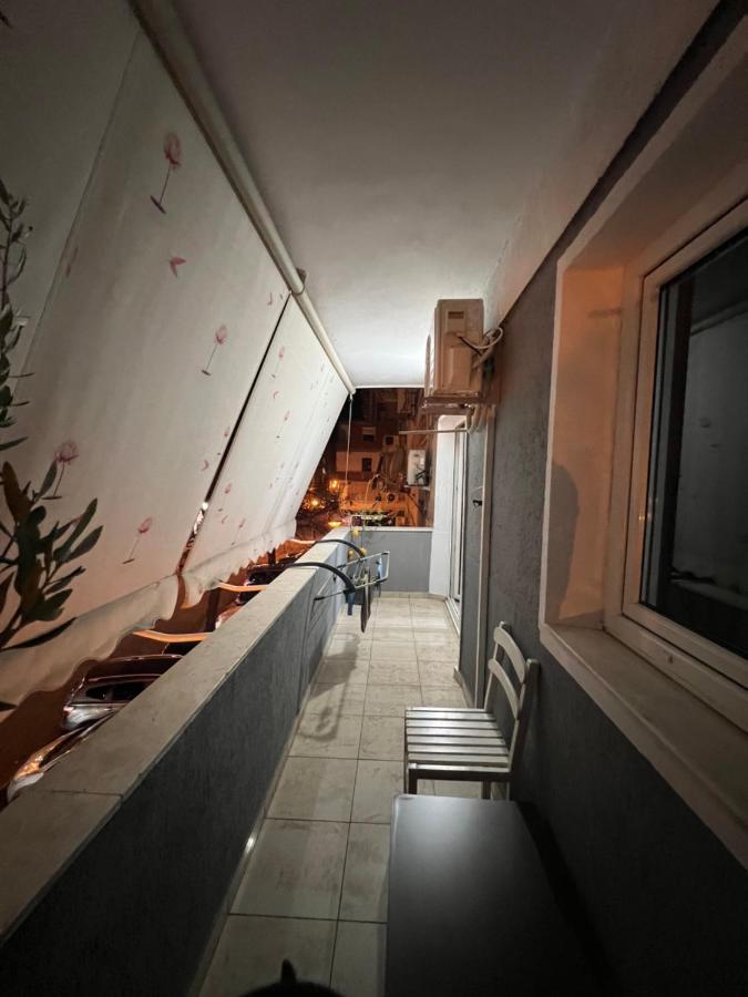 Downtown Retreat "Spiranca" Apartman Tirana Kültér fotó