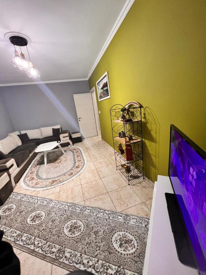 Downtown Retreat "Spiranca" Apartman Tirana Kültér fotó