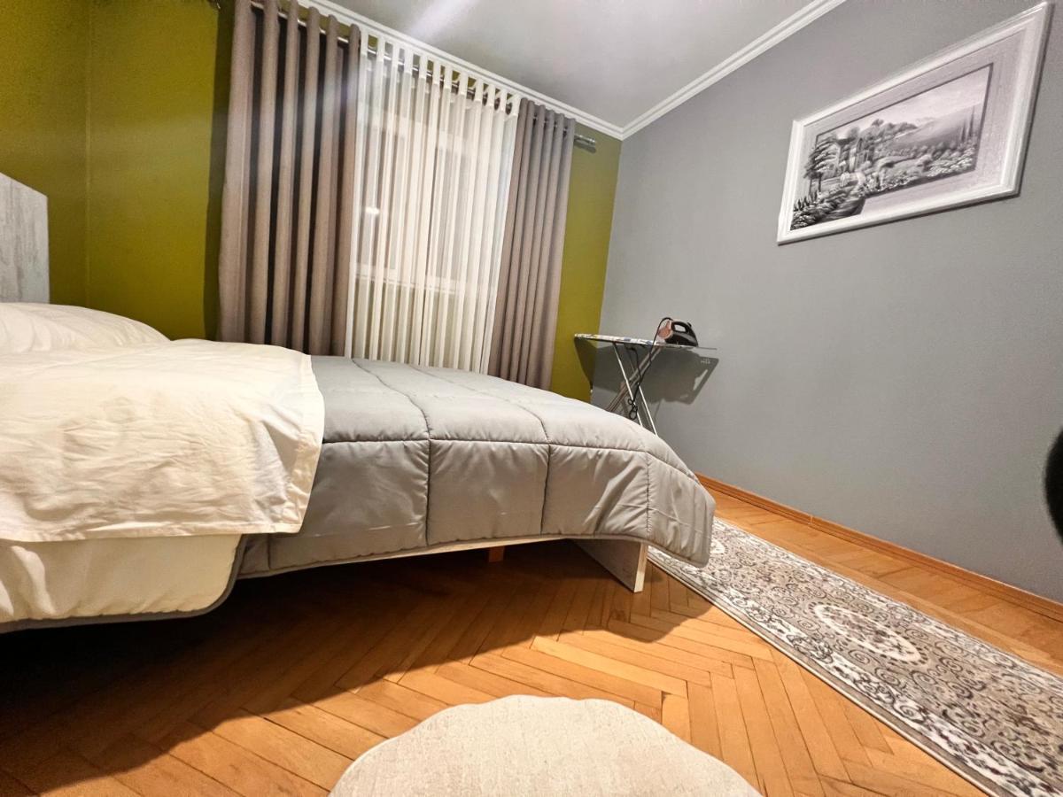 Downtown Retreat "Spiranca" Apartman Tirana Kültér fotó